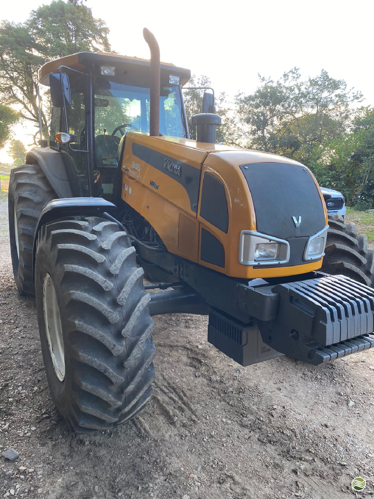 TRATOR VALTRA VALTRA BH 185 Tração 4x4 Sólida Máquinas Agrícolas ERECHIM RIO GRANDE DO SUL RS